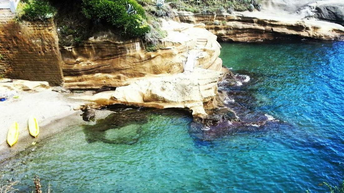 La Casetta Di Posillipo Naples Exterior photo